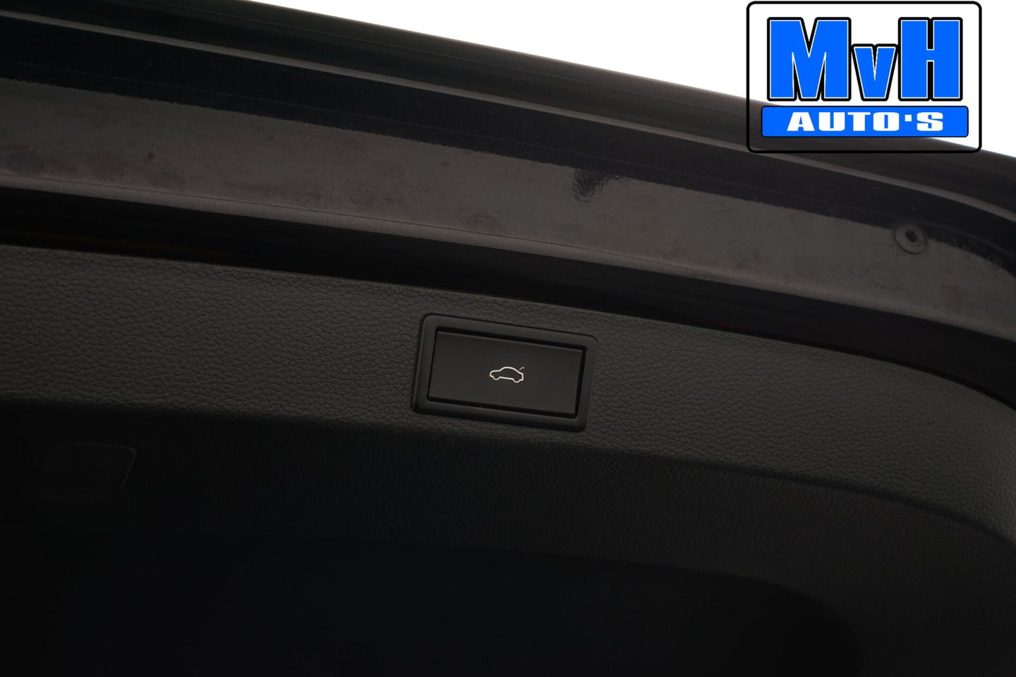 Škoda Karoq 1.0 TSI Style Business|PANO|LUXE!|TREKH|LED|ACC