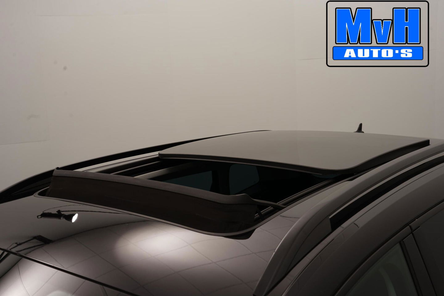 Škoda Karoq 1.0 TSI Style Business|PANO|LUXE!|TREKH|LED|ACC