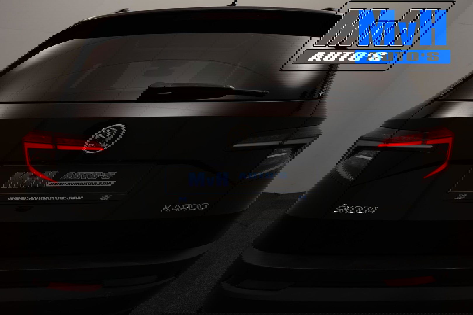 Škoda Karoq 1.0 TSI Style Business|PANO|LUXE!|TREKH|LED|ACC