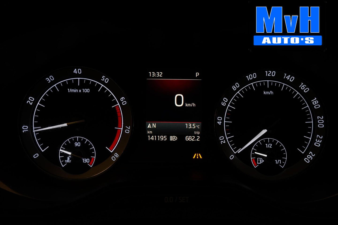 Škoda Karoq 1.0 TSI Style Business|PANO|LUXE!|TREKH|LED|ACC