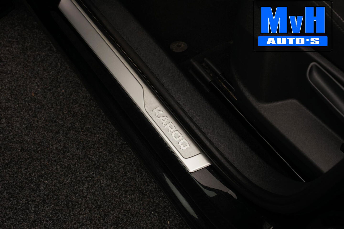 Škoda Karoq 1.0 TSI Style Business|PANO|LUXE!|TREKH|LED|ACC