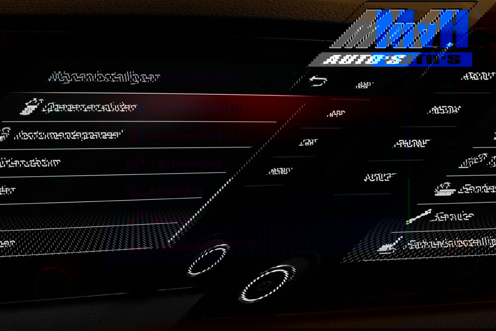 Škoda Karoq 1.0 TSI Style Business|PANO|LUXE!|TREKH|LED|ACC