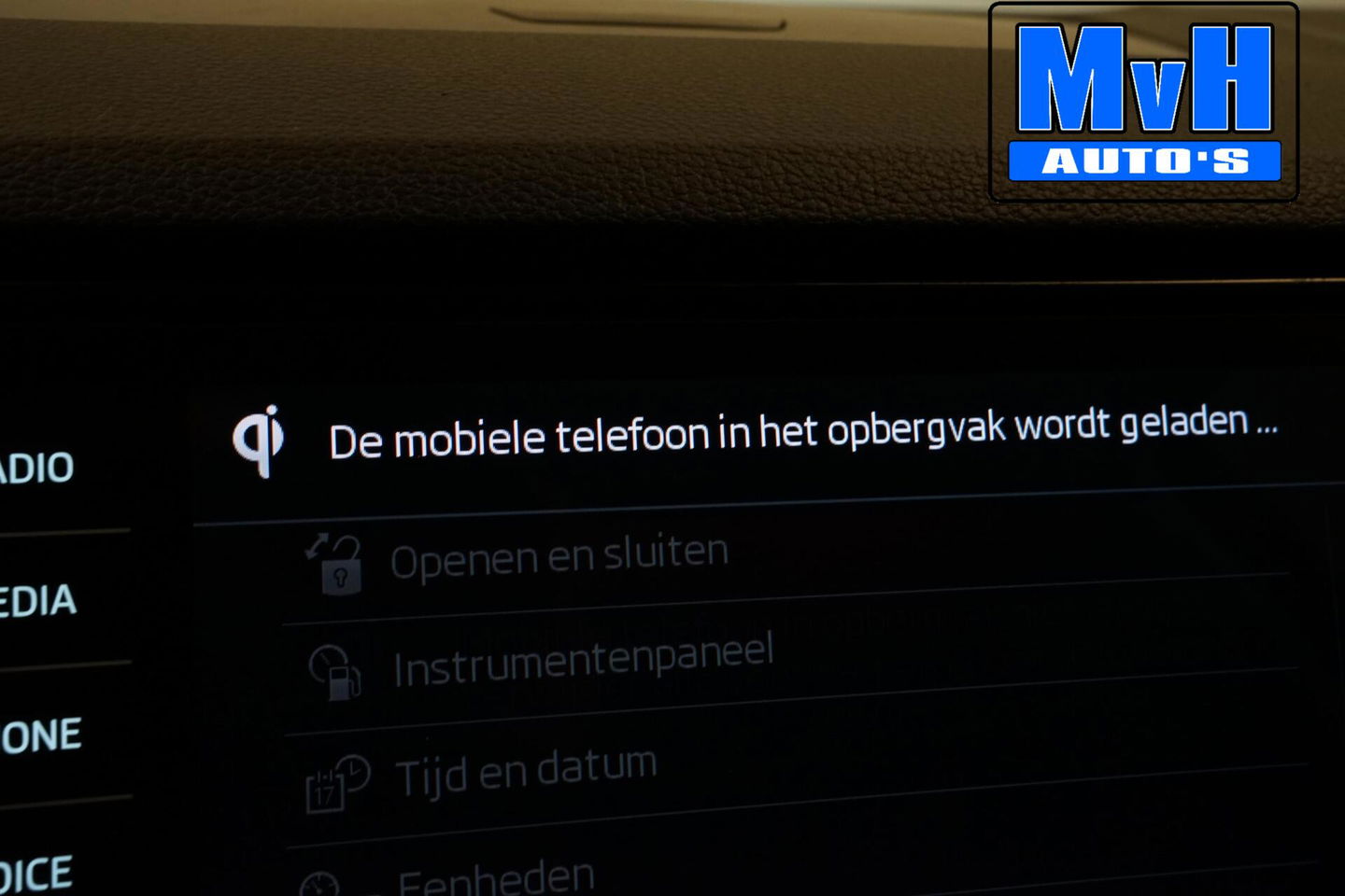 Škoda Karoq 1.0 TSI Style Business|PANO|LUXE!|TREKH|LED|ACC