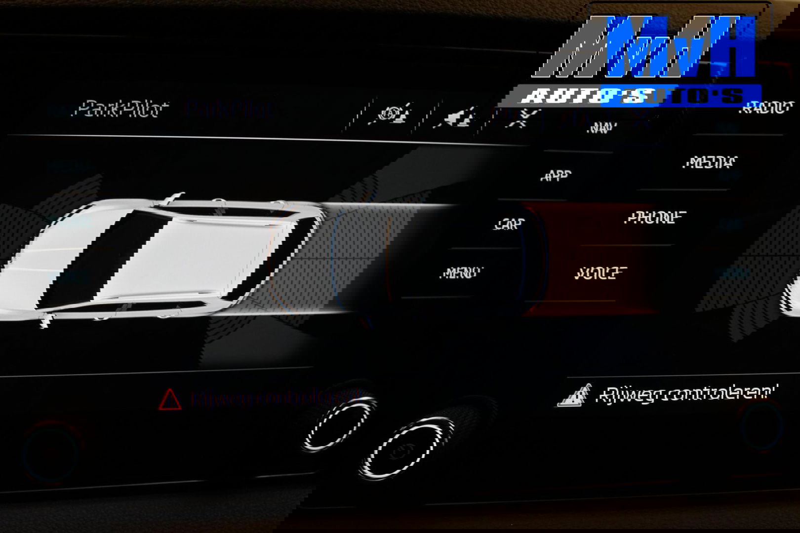 Škoda Karoq 1.0 TSI Style Business|PANO|LUXE!|TREKH|LED|ACC