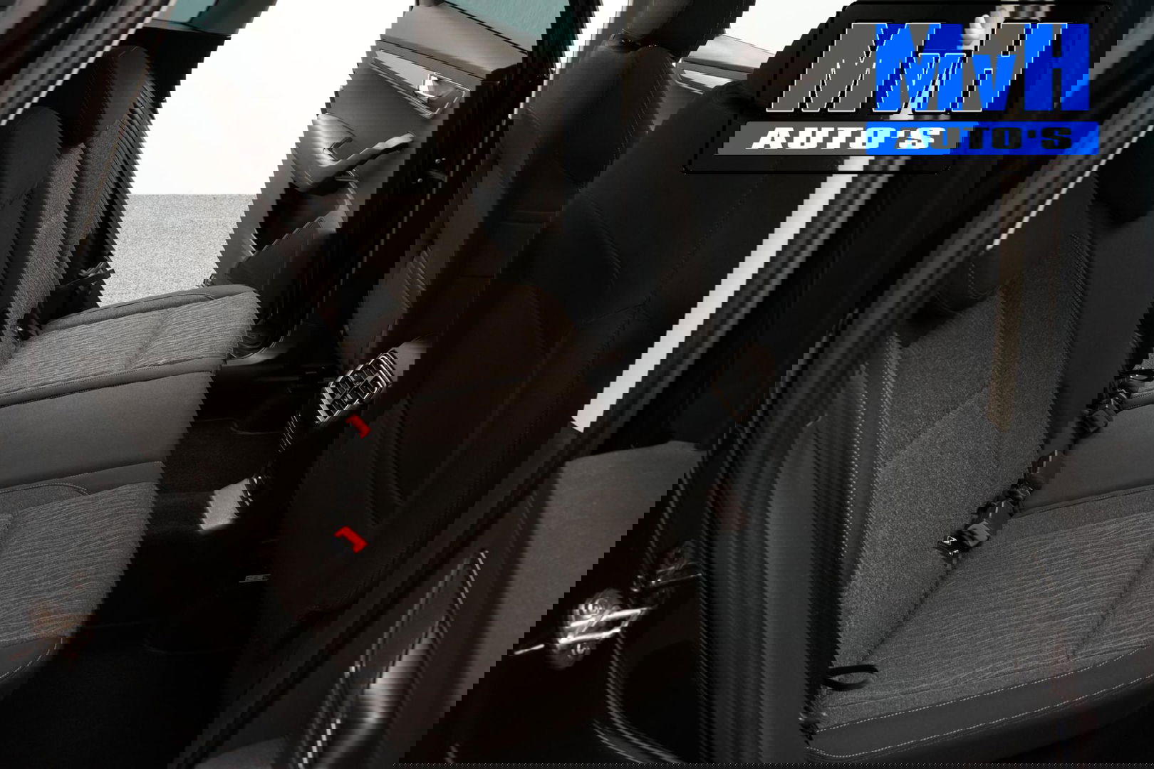 Škoda Karoq 1.0 TSI Style Business|PANO|LUXE!|TREKH|LED|ACC