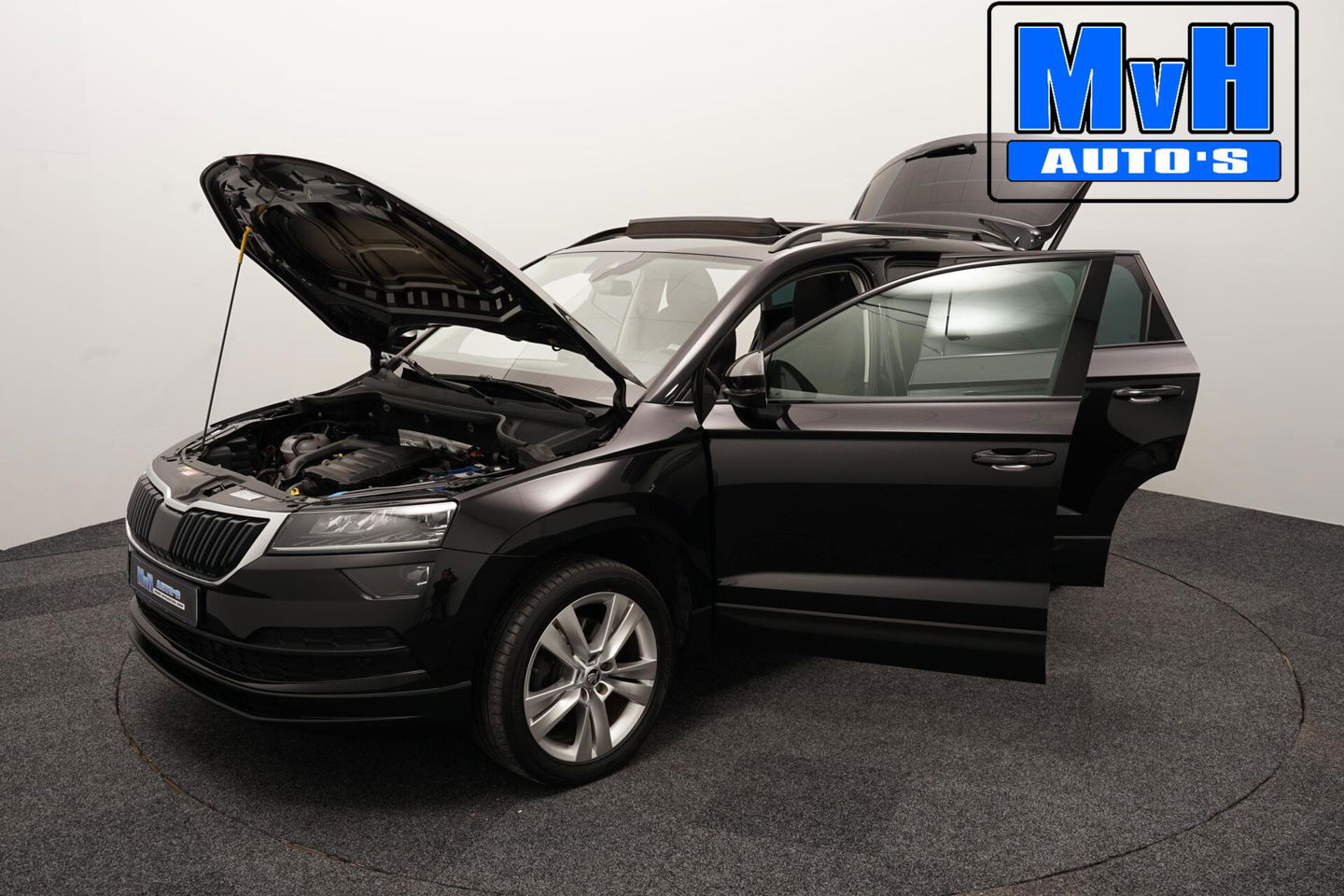 Škoda Karoq 1.0 TSI Style Business|PANO|LUXE!|TREKH|LED|ACC