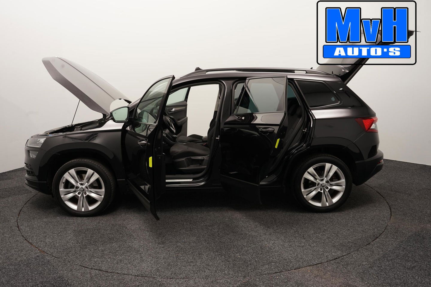 Škoda Karoq 1.0 TSI Style Business|PANO|LUXE!|TREKH|LED|ACC