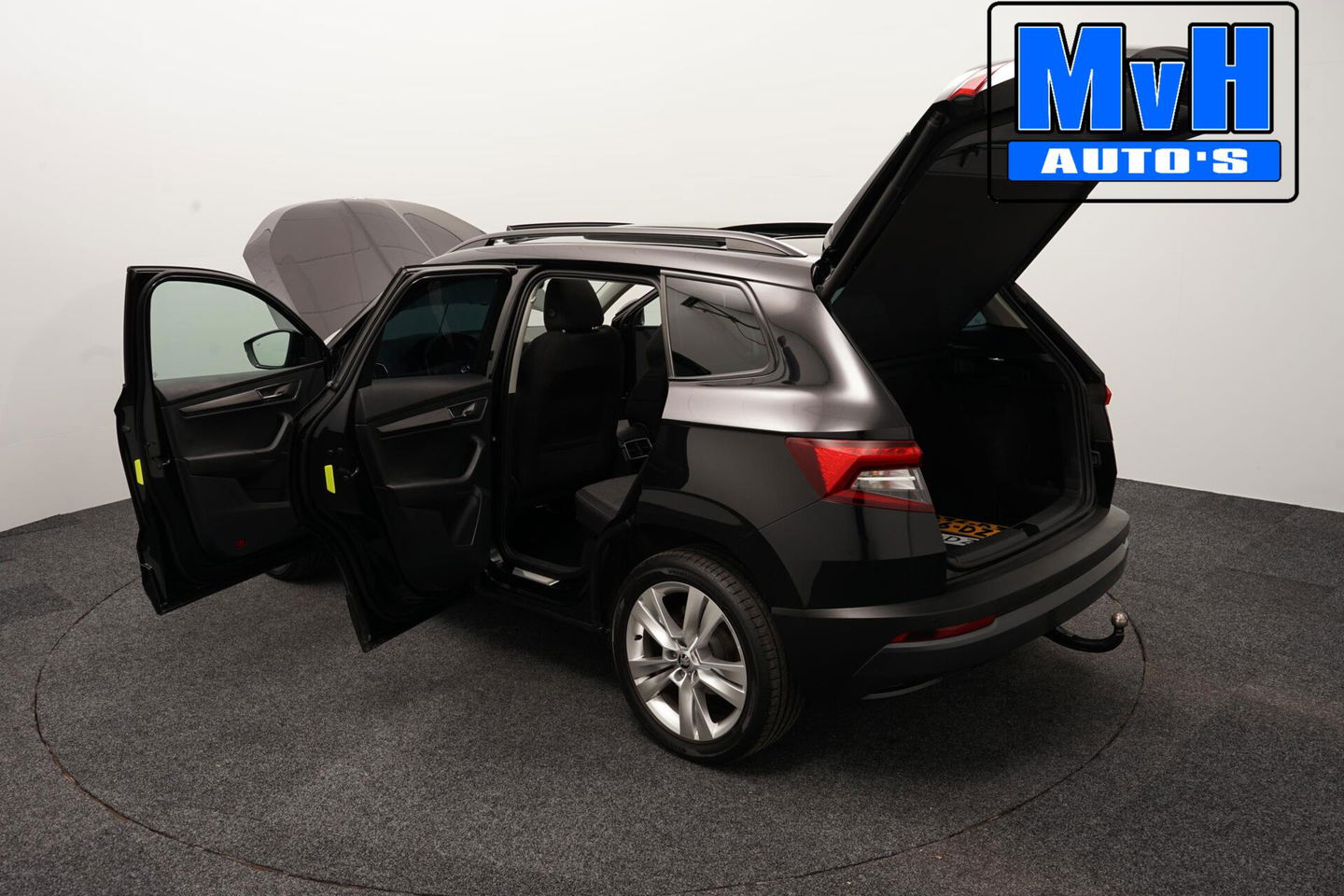 Škoda Karoq 1.0 TSI Style Business|PANO|LUXE!|TREKH|LED|ACC