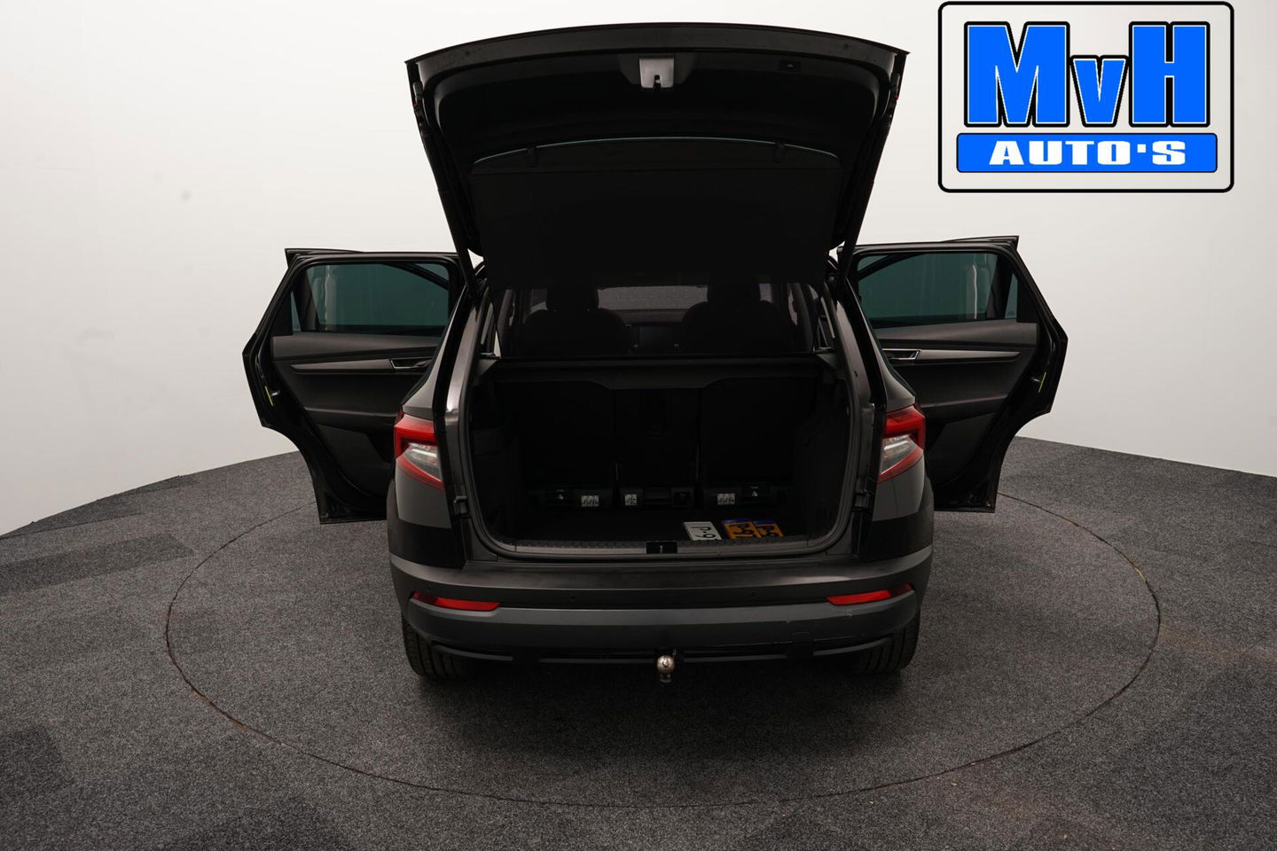 Škoda Karoq 1.0 TSI Style Business|PANO|LUXE!|TREKH|LED|ACC