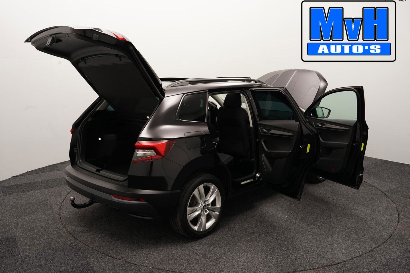 Škoda Karoq 1.0 TSI Style Business|PANO|LUXE!|TREKH|LED|ACC