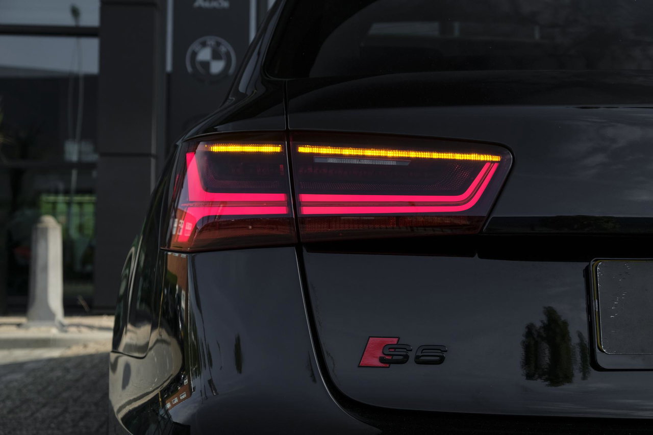 Audi S6