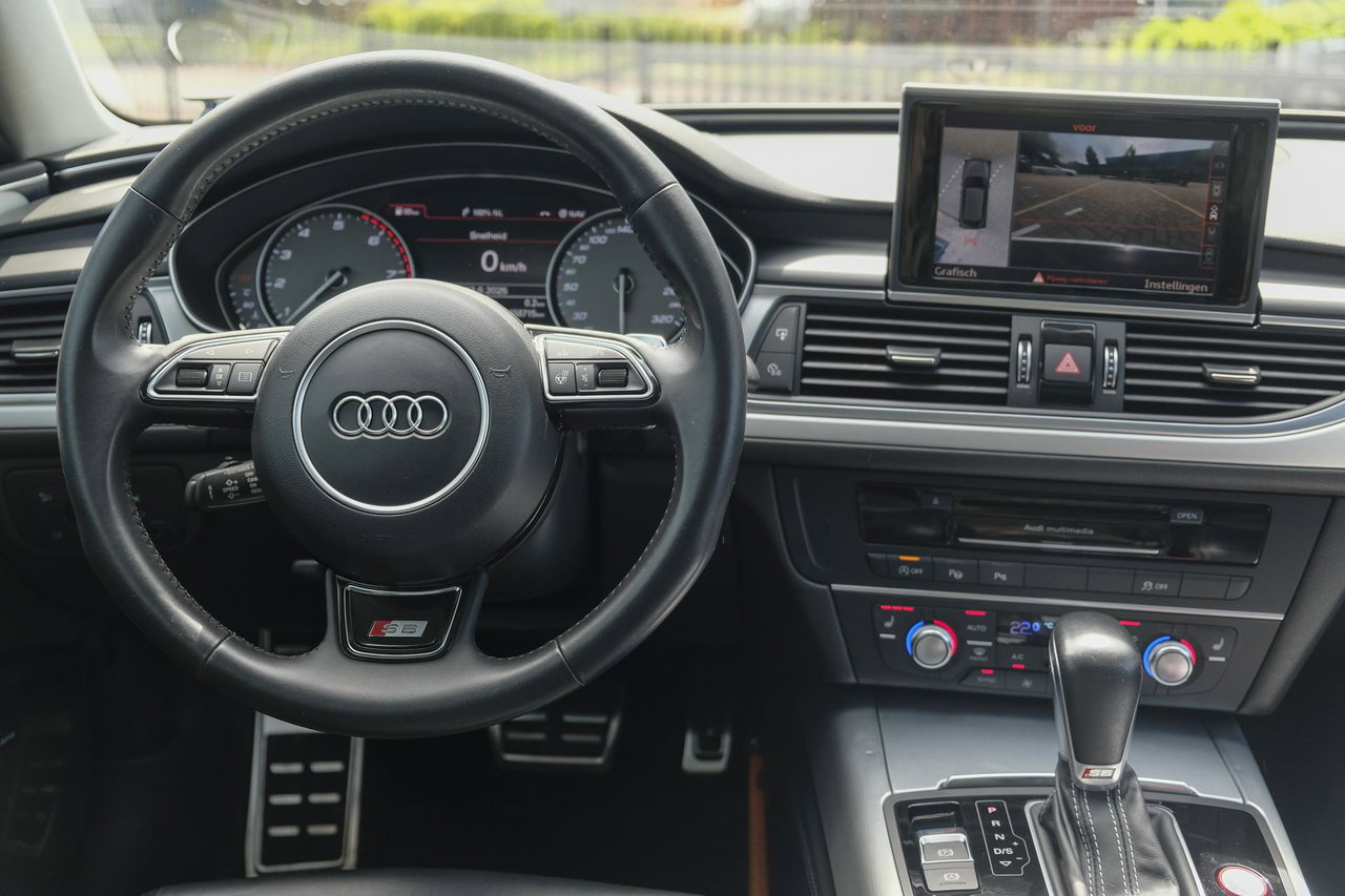 Audi S6