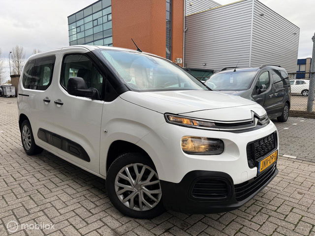 Citroën Berlingo - 1.2 Benzine | Trekhaak | Bluetooth | 5 zit