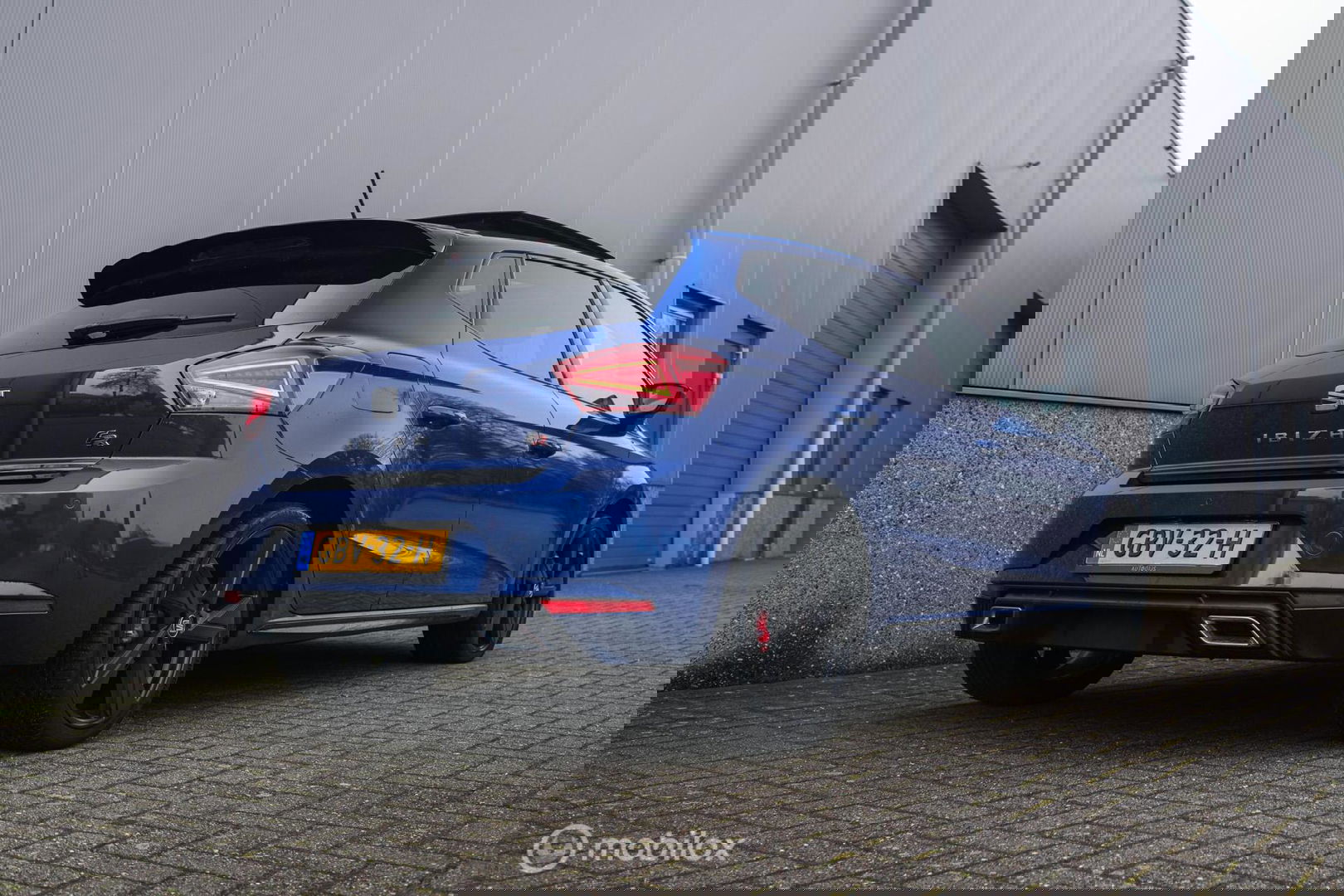 SEAT Ibiza 1.0 TSI FR Limited Edition | Panorama | Carplay | Camera | LED | Cruise | Alcantara leder | DSG automaat | PDC |