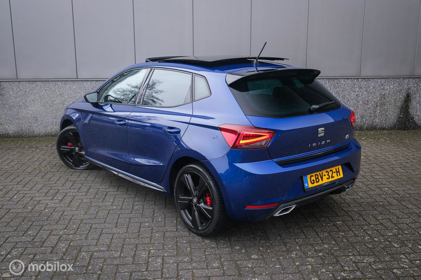 SEAT Ibiza 1.0 TSI FR Limited Edition | Panorama | Carplay | Camera | LED | Cruise | Alcantara leder | DSG automaat | PDC |