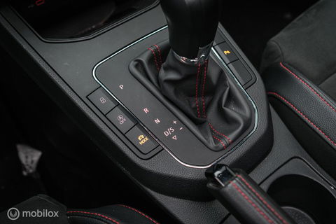 SEAT Ibiza 1.0 TSI FR Limited Edition | Panorama | Carplay | Camera | LED | Cruise | Alcantara leder | DSG automaat | PDC |