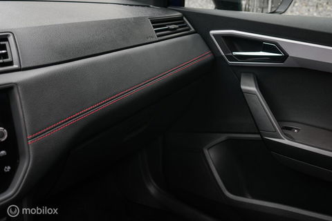 SEAT Ibiza 1.0 TSI FR Limited Edition | Panorama | Carplay | Camera | LED | Cruise | Alcantara leder | DSG automaat | PDC |