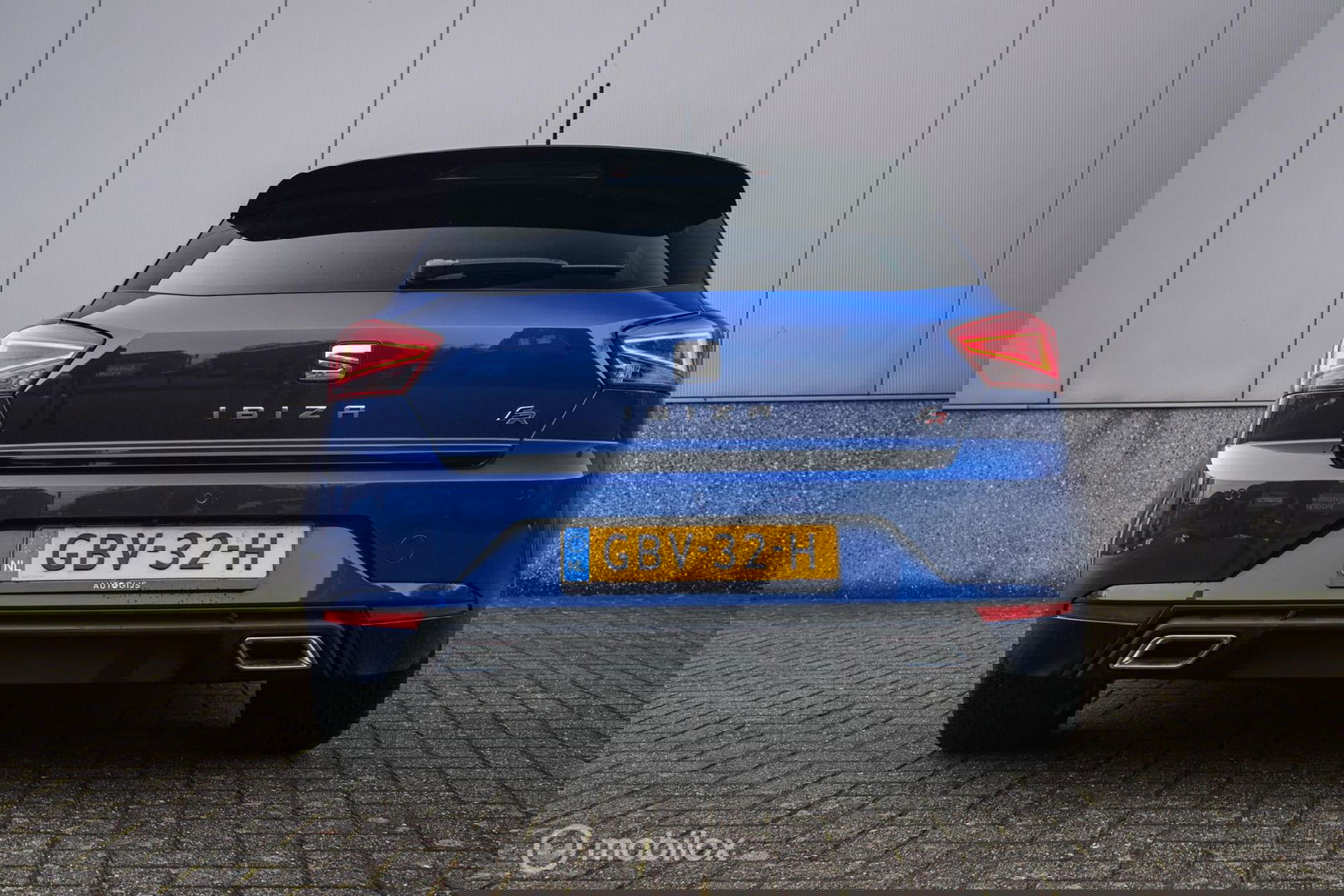 SEAT Ibiza 1.0 TSI FR Limited Edition | Panorama | Carplay | Camera | LED | Cruise | Alcantara leder | DSG automaat | PDC |