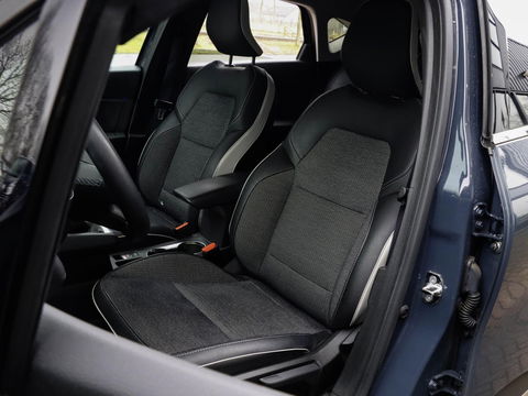Renault Captur TCe 100 Intens Navigatie | Climate Control | CarPlay