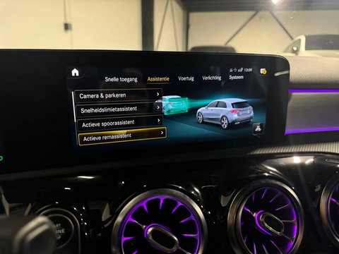 Mercedes-Benz A-Klasse 180 AMG Line