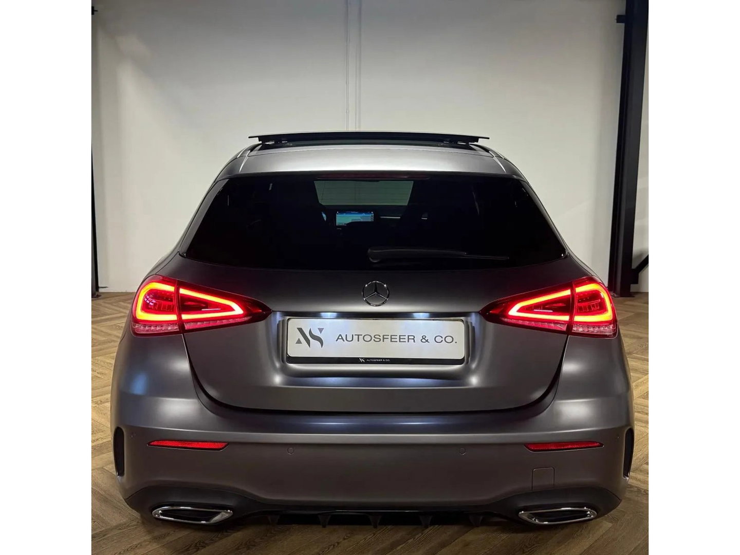 Mercedes-Benz A-Klasse 180 AMG Line