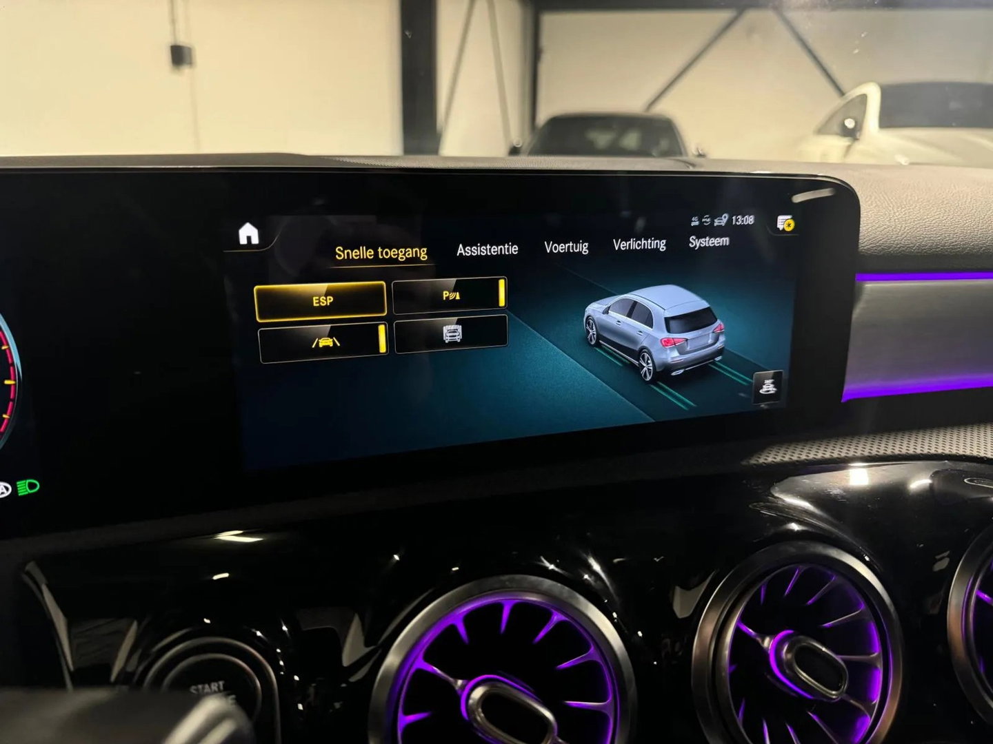 Mercedes-Benz A-Klasse 180 AMG Line