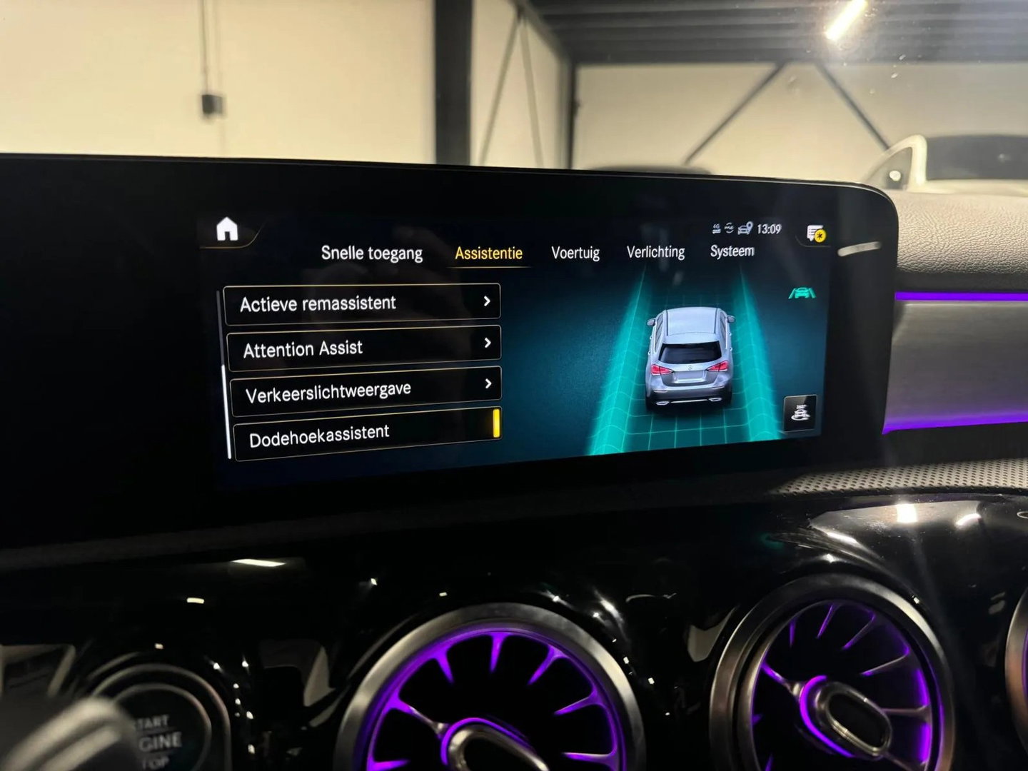 Mercedes-Benz A-Klasse 180 AMG Line