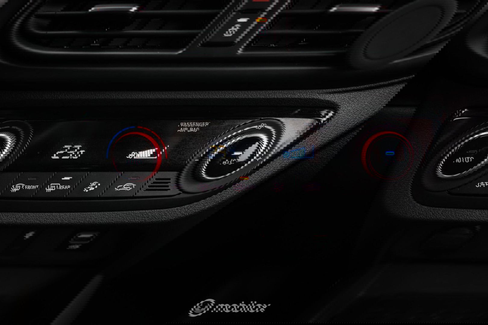 Hyundai i10 1.0 T-GDI N Line 5-zits 101 pk | Camera | CarPlay | Stoel + stuurwiel verwarming | LED | NL auto NAP | incl jaar garantie |