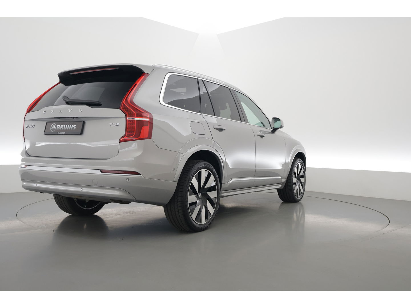Volvo XC90 2.0 T8 Recharge AWD Ultra Bright 7p. | Pano-dak | 360 camera | Head-up | 21 inch |