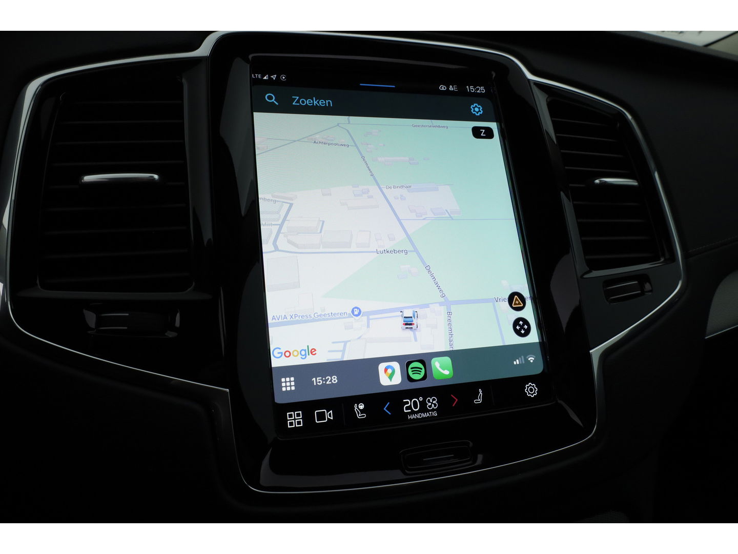 Volvo XC90 2.0 T8 Recharge AWD Ultra Bright 7p. | Pano-dak | 360 camera | Head-up | 21 inch |