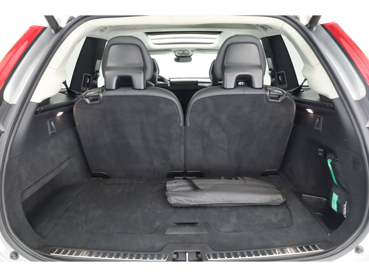 Volvo XC90 2.0 T8 Recharge AWD Ultra Bright 7p. | Pano-dak | 360 camera | Head-up | 21 inch |