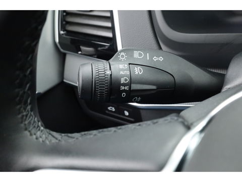 Volvo XC90 2.0 T8 Recharge AWD Ultra Bright 7p. | Pano-dak | 360 camera | Head-up | 21 inch |