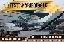 Porsche Macan - S 3.0 D 258pk Panoramadak Bose Luchtvering Sport chrono Sportuitlaat Lane assist 20" LMV