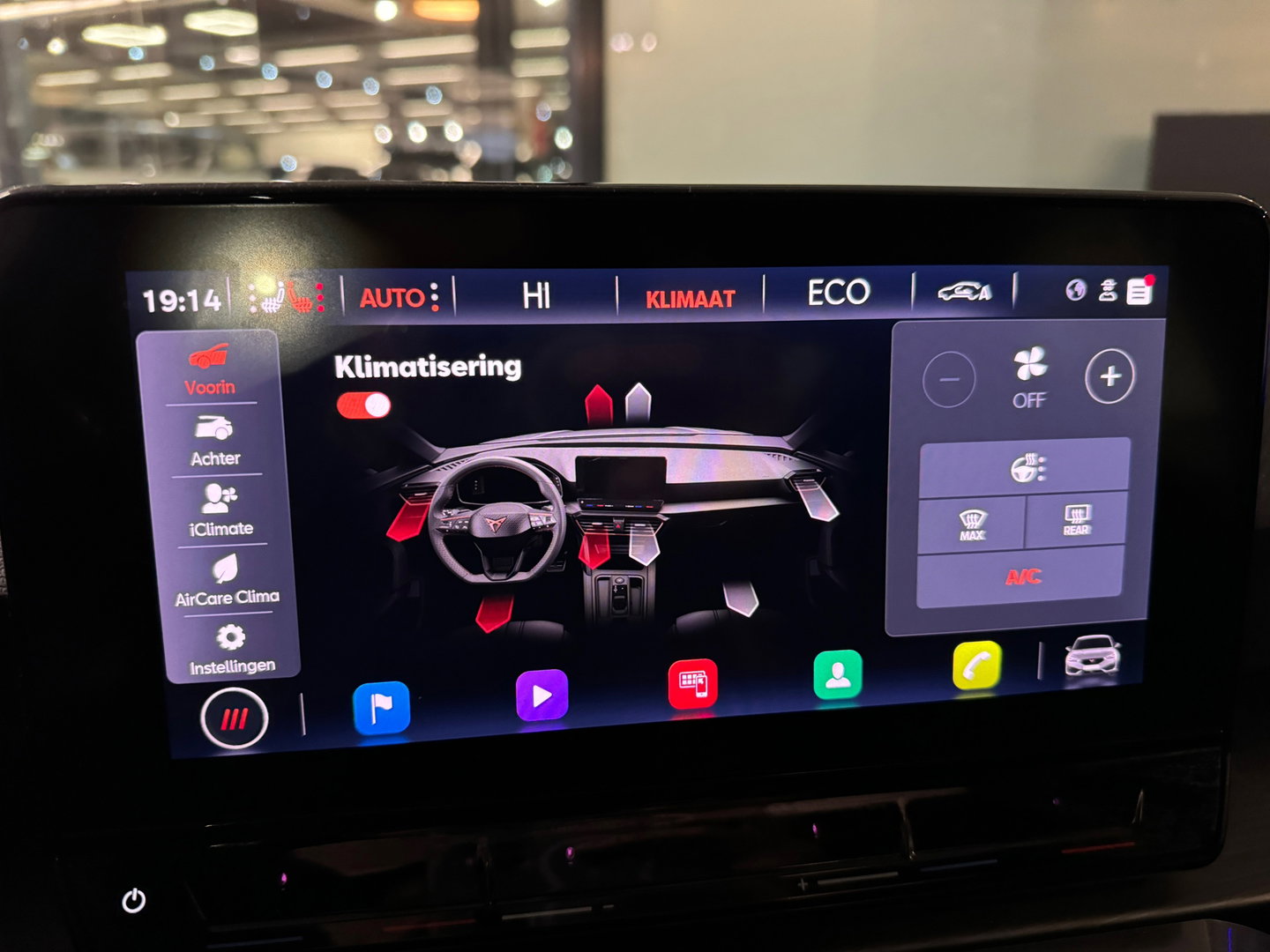 CUPRA Leon 1.4 e-Hybrid VZ Copper Edition Pano|Sfeer|Keyless