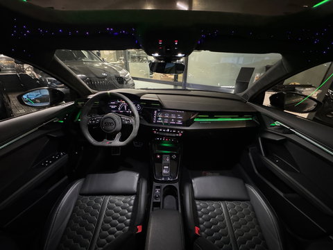 Audi RS3 Limousine 2.5 TFSI quattro Pano|Ceramic|HuD|B&O|VOL