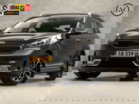 Kia Niro - 1.6 GDi Hybrid ExecutiveLine 142Pk Automaat (APPLE CARPLAY, NAVIGATIE, CAMERA, LEDER, TREKHAAK, SPORTSTOELEN, XENON, ADAPTIVE CRUISE, KEYLESS, NIEUWSTAAT)