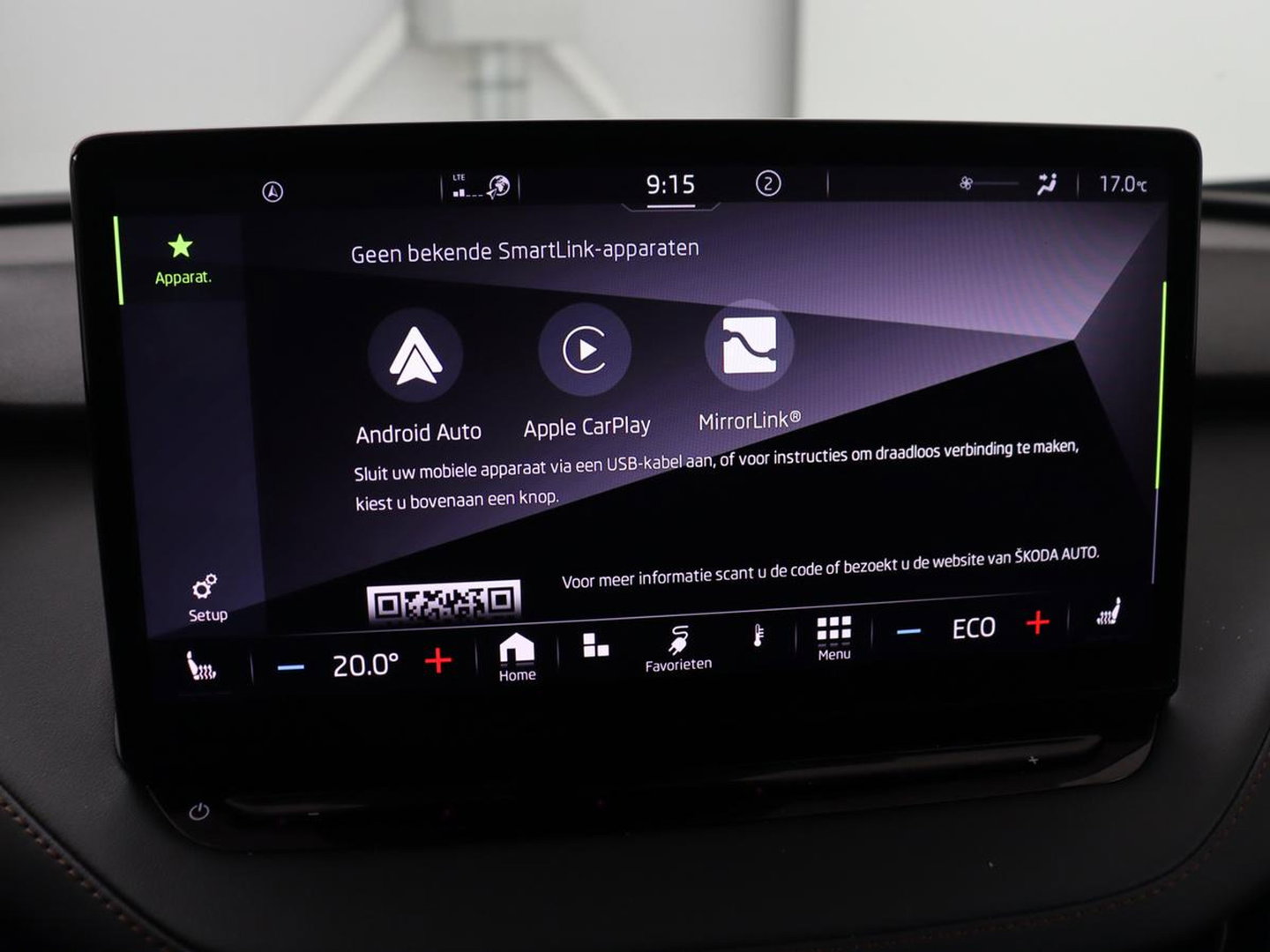 Škoda Enyaq iV 80 | Leder | Stoelverwarming | Trekhaak | Adaptive cruise | Warmtepomp | Matrix LED | Carplay | 21'' | Achterbankverwarming | Navigatie | Sport Plus Pakket | Sfeerverlichting