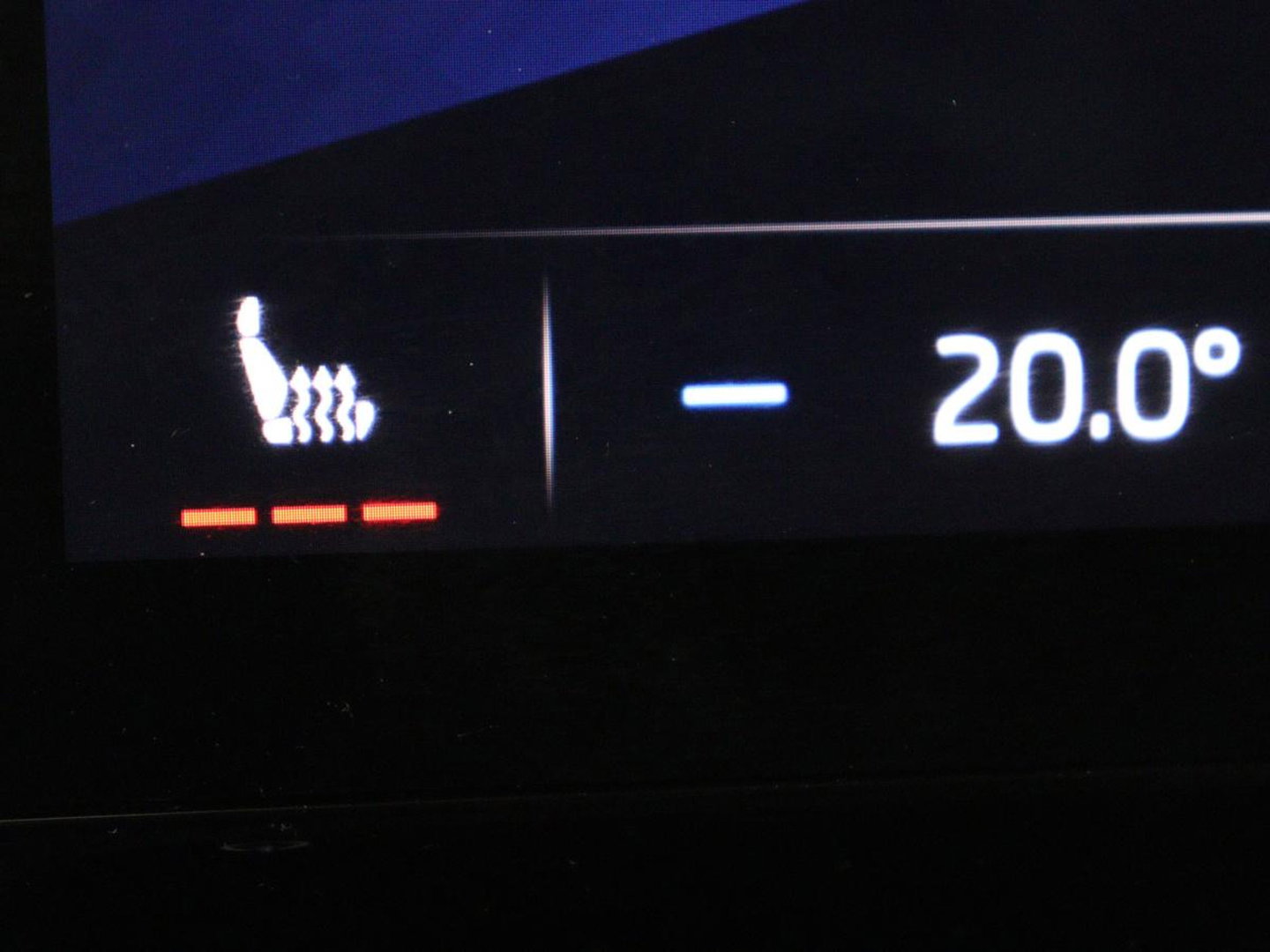 Škoda Enyaq iV 80 | Leder | Stoelverwarming | Trekhaak | Adaptive cruise | Warmtepomp | Matrix LED | Carplay | 21'' | Achterbankverwarming | Navigatie | Sport Plus Pakket | Sfeerverlichting