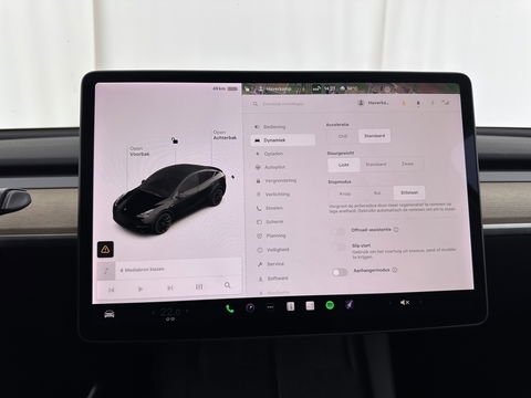 Tesla Model Y Long Range AWD 75 kWh Black-Line [ 3-Fase-11kW ] {SOH-82%} (INCL-BTW) Aut. *PANO | AUTO-PILOT | LEATHER | NAVI-FULLMAP | MATRIX-LED | KEYLESS | CAMERA | DAB+ | HEATED-COMFORTSEATS | PRIVACYGLASS | TOPVIEW | TOWBAR |  20''ALU*
