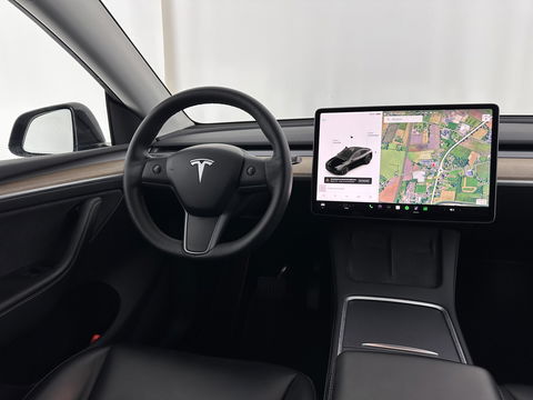 Tesla Model Y Long Range AWD 75 kWh Black-Line [ 3-Fase-11kW ] {SOH-82%} (INCL-BTW) Aut. *PANO | AUTO-PILOT | LEATHER | NAVI-FULLMAP | MATRIX-LED | KEYLESS | CAMERA | DAB+ | HEATED-COMFORTSEATS | PRIVACYGLASS | TOPVIEW | TOWBAR |  20''ALU*