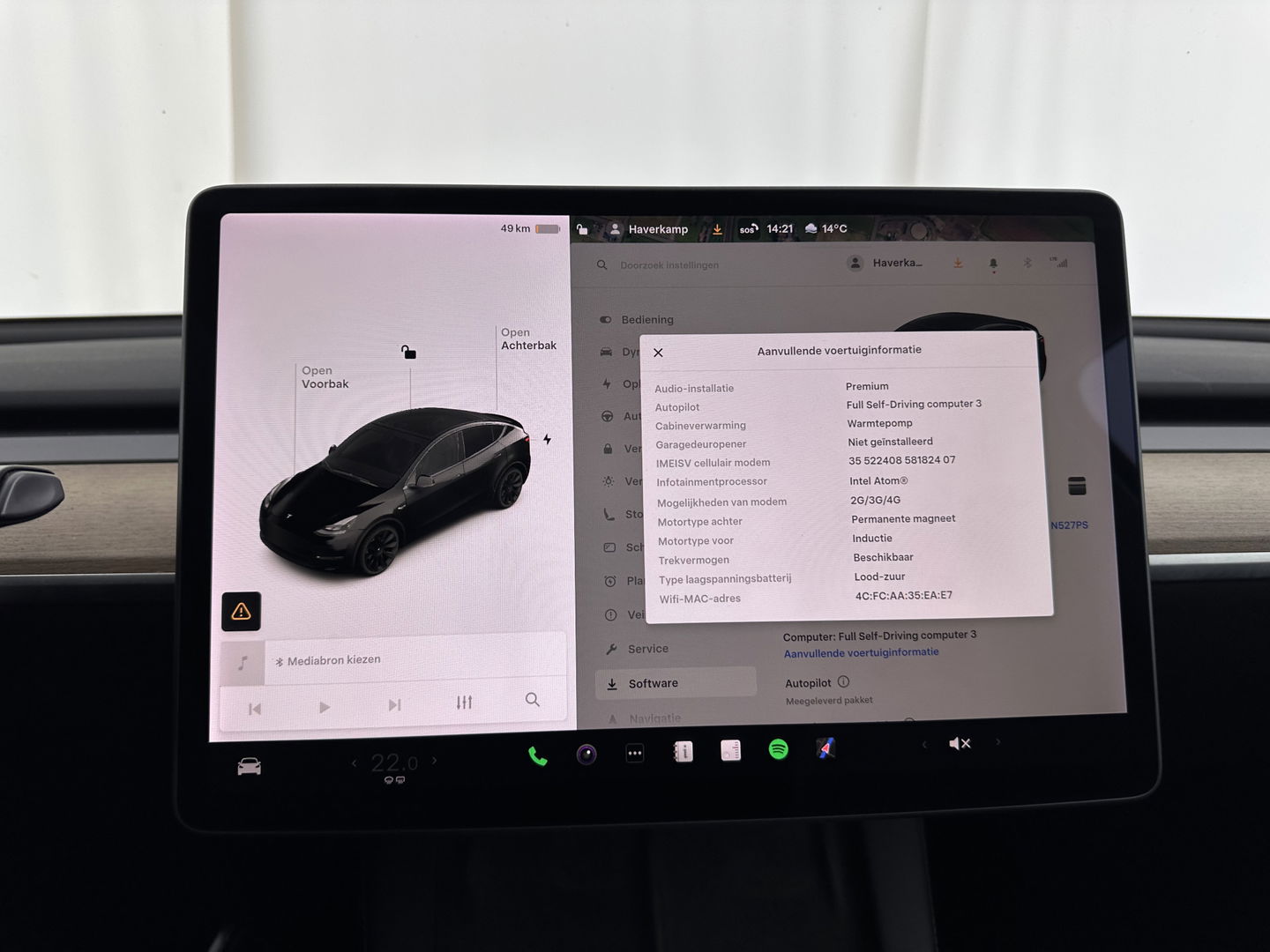 Tesla Model Y Long Range AWD 75 kWh Black-Line [ 3-Fase-11kW ] {SOH-82%} (INCL-BTW) Aut. *PANO | AUTO-PILOT | LEATHER | NAVI-FULLMAP | MATRIX-LED | KEYLESS | CAMERA | DAB+ | HEATED-COMFORTSEATS | PRIVACYGLASS | TOPVIEW | TOWBAR |  20''ALU*
