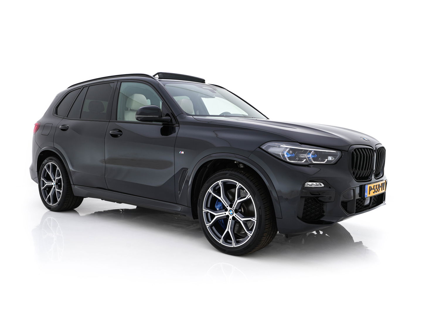 BMW X5 xDrive45e M-Sportpack High Executive (INCL-BTW) Aut. *PANO | LEATHER | HEAD-UP | LASER-LED | SOFTCLOSE | ADAPTIVE-CRUISE | HIFI-SOUND | BLINDSPOT | MEMORY-PACK | TOPVIEW | DIGI-COCKPIT | NAVI-FULLMAP | PRIVACY-GLASS | ...