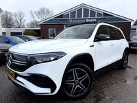 Mercedes-Benz EQB - 300 4MATIC AMG Line 7-Persoons Panoramadak, 360 camera