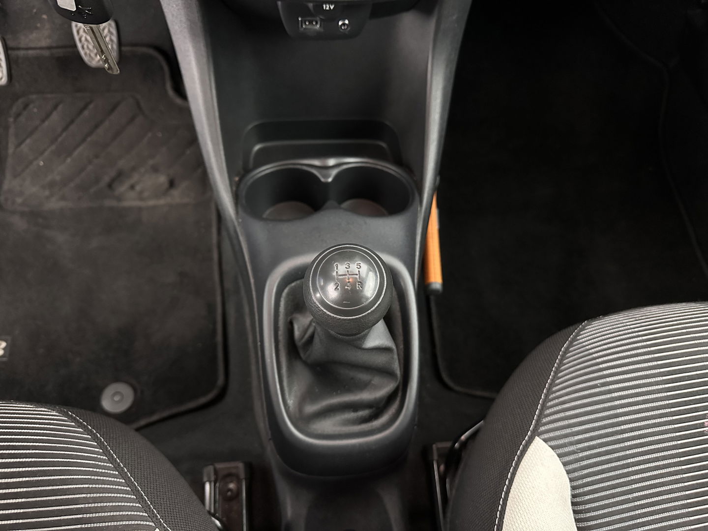 Peugeot 108 1.0 e-VTi Active TOP! CABRIO | AIRCO | RADIO | PRIVACYGLASS | 15"ALU*