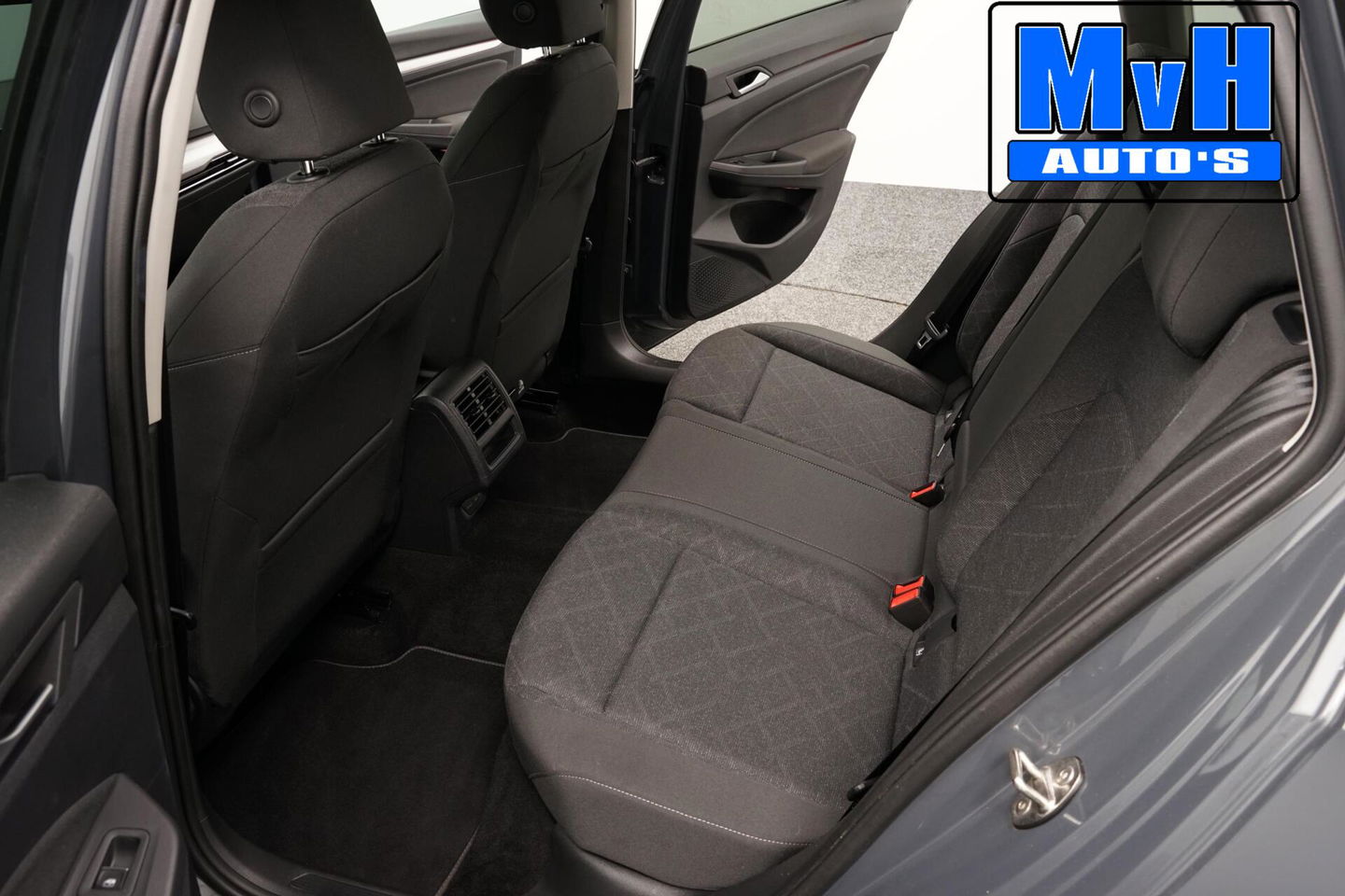 Volkswagen Golf Variant 1.0 eTSI|VIRTUAL|CAMERA|ACC|ORG.NL