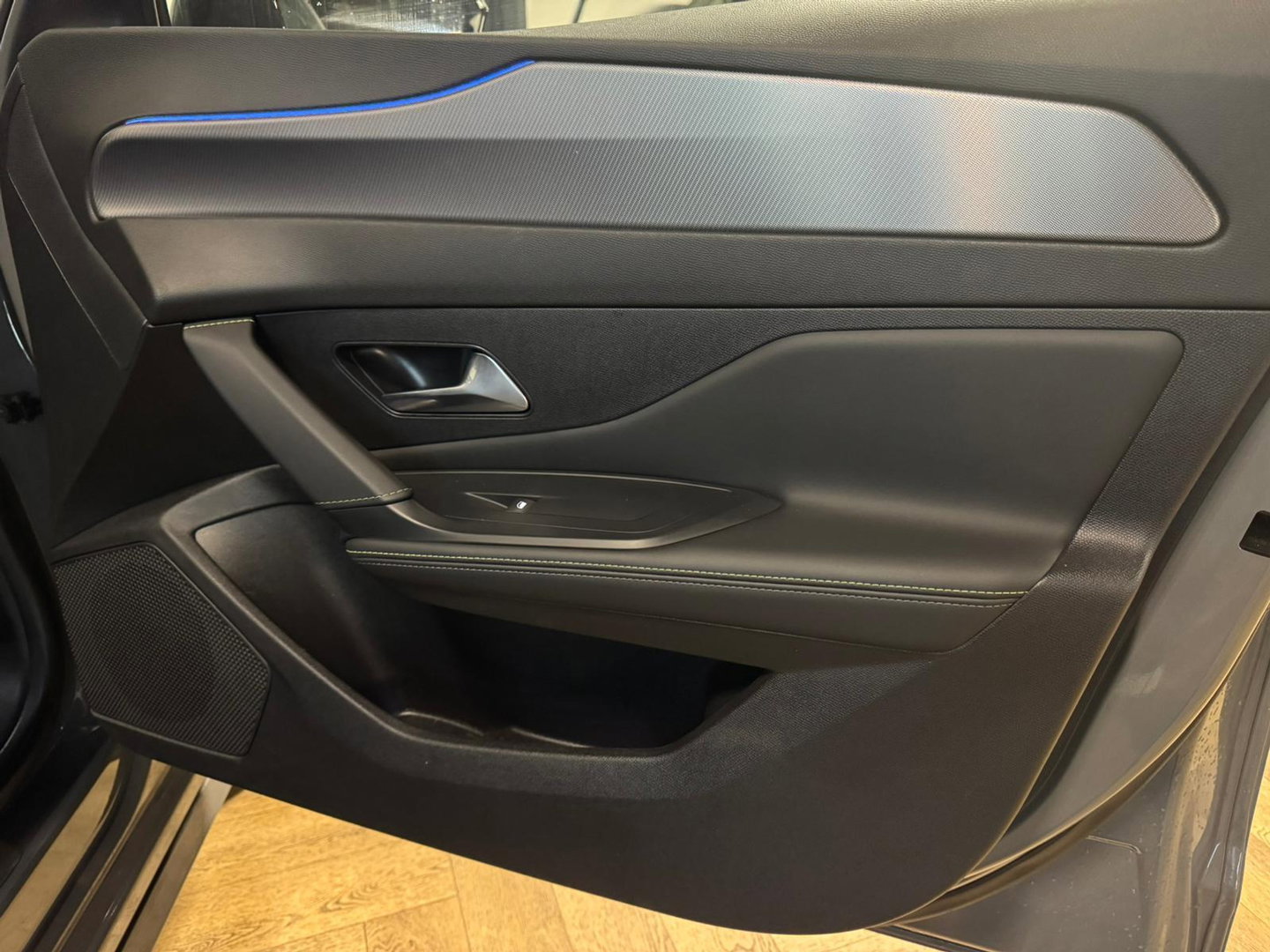 Peugeot 308 1.2 PureTech GT PANO KEYLESS CAM