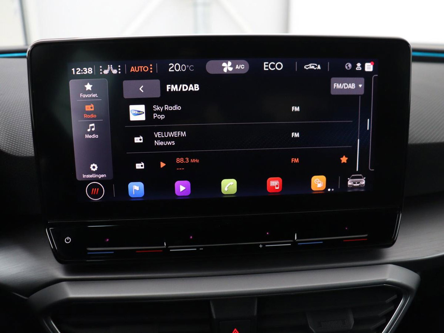 SEAT Leon 1.4 TSI eHybrid PHEV FR | Panoramadak | Stoelverwarming | Leder/Alcantara | Adaptive cruise | Camera | Carplay | Navigatie | Stuurverwarming | Plug In