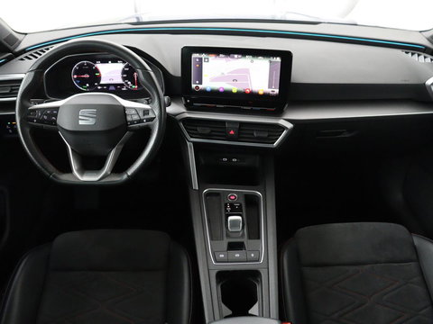 SEAT Leon 1.4 TSI eHybrid PHEV FR | Panoramadak | Stoelverwarming | Leder/Alcantara | Adaptive cruise | Camera | Carplay | Navigatie | Stuurverwarming | Plug In