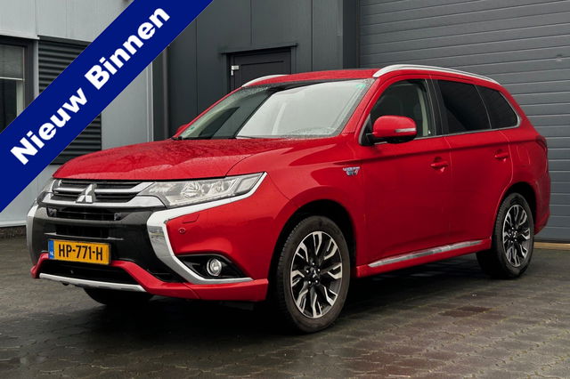 Mitsubishi Outlander - 2.0 PHEV instyle+ SUNROOF ACC 119502KM!