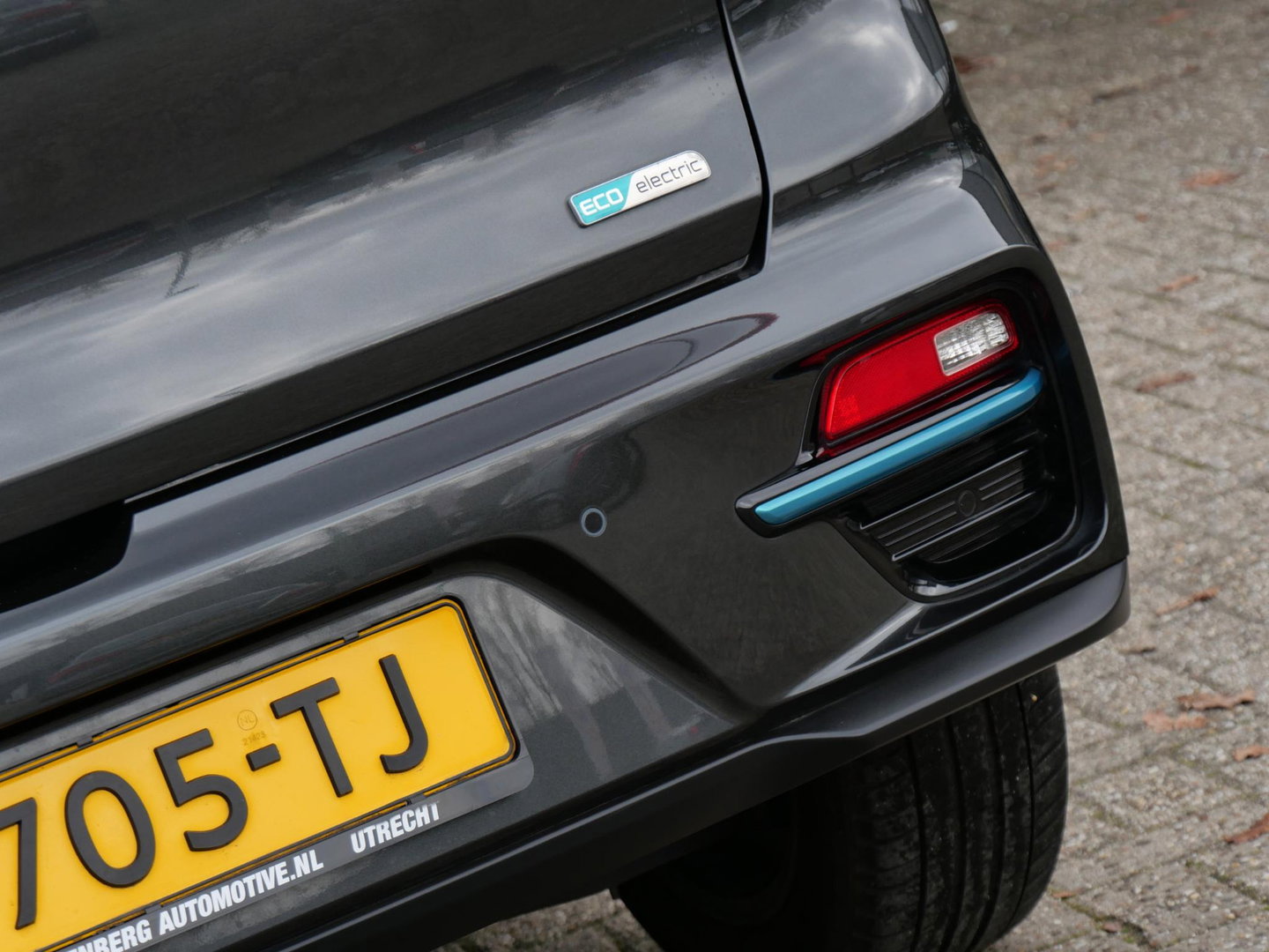 Kia e-Niro 64kWh/ 3-FASE/ SOH 100%/ DYNAMICPLUSLINE/ SCHUIFDAK